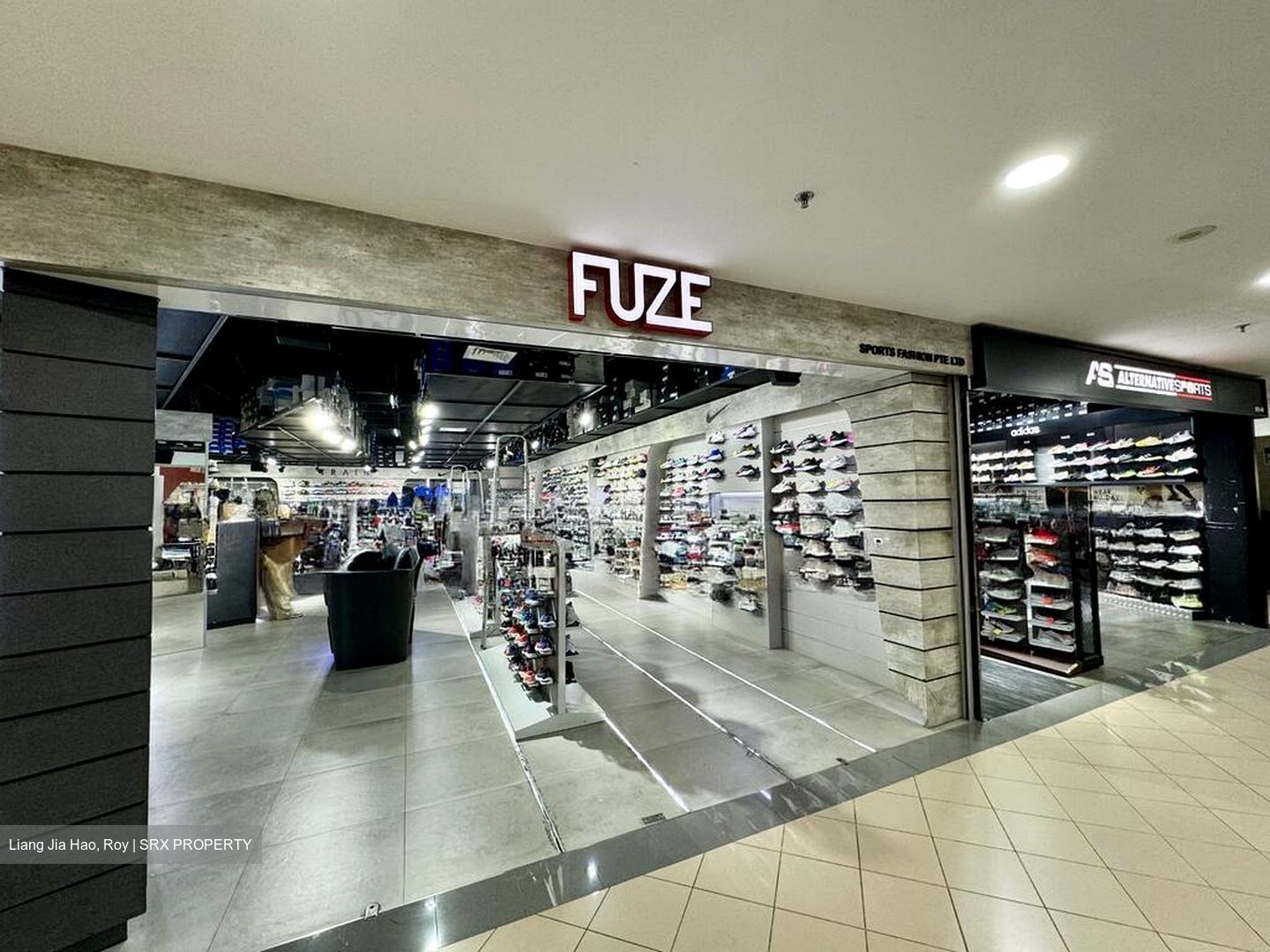 Queensway Tower / Queensway Shopping Centre (D3), Shop House #578550211